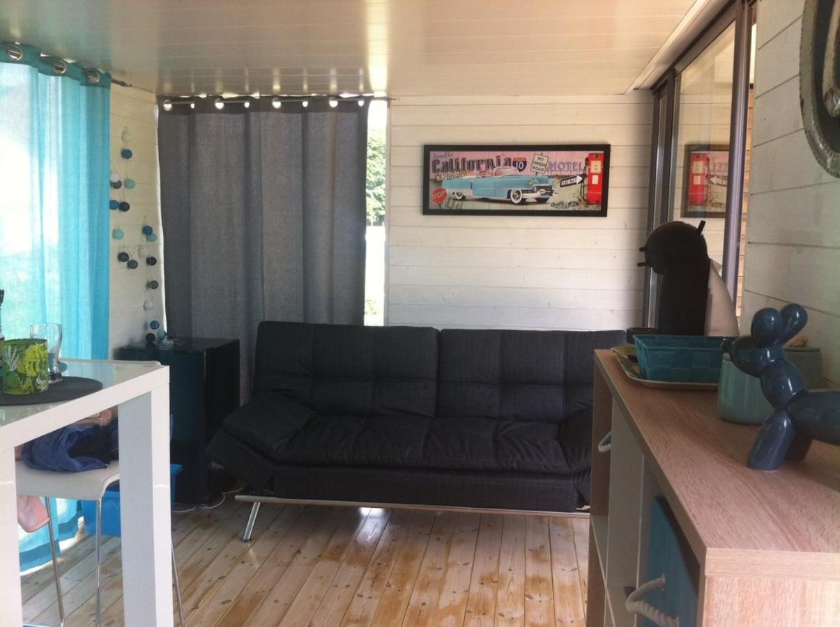 Les Nuits Insolites De La Mothe - Hebergement En Bulle Ou Tiny House Avec Spa Privatif Outremecourt Ngoại thất bức ảnh